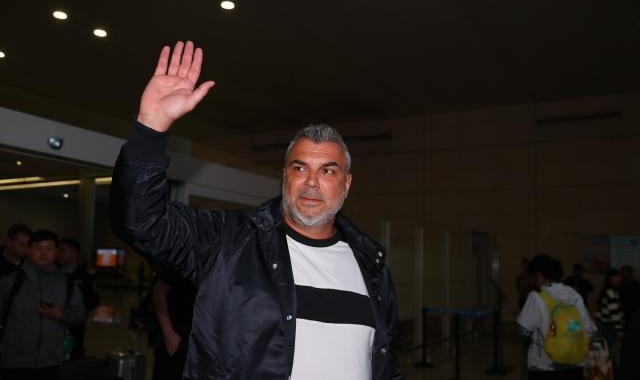 世界杯注册平台-中超冠军主帅离任！奥拉罗尤：对球迷球员说声抱歉